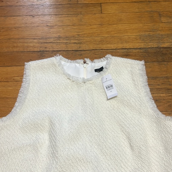 Ann Taylor Tweed Fringe Tank Top Blouse in Ivory White, size Medium - Picture 4 of 13
